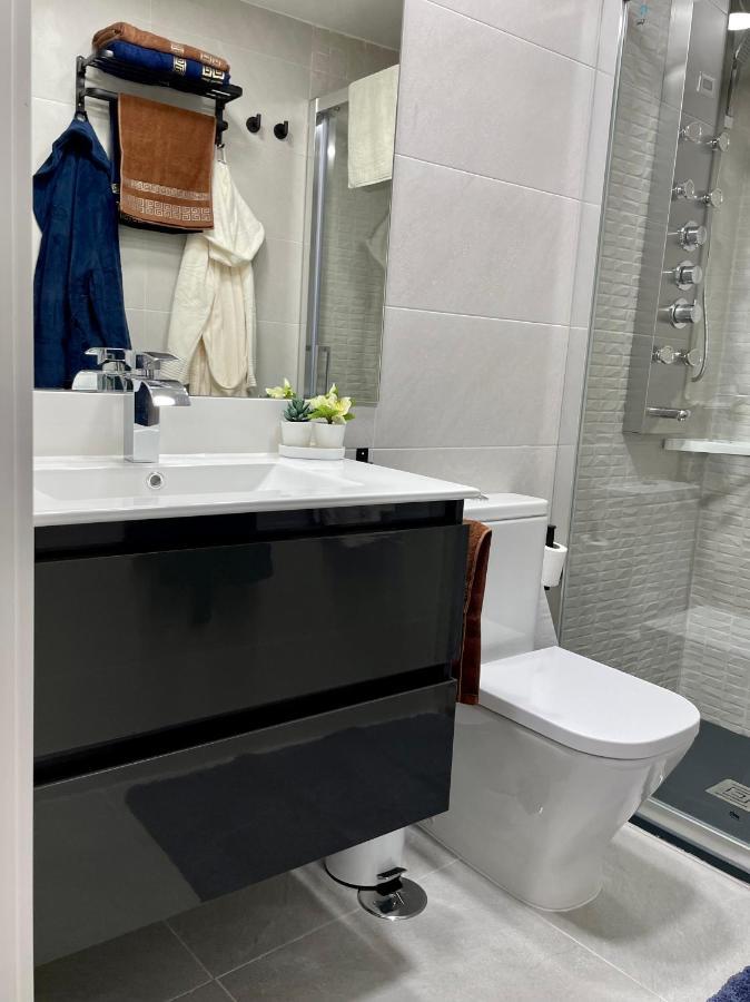 Madrid Villa Suites Aquamarina Dış mekan fotoğraf