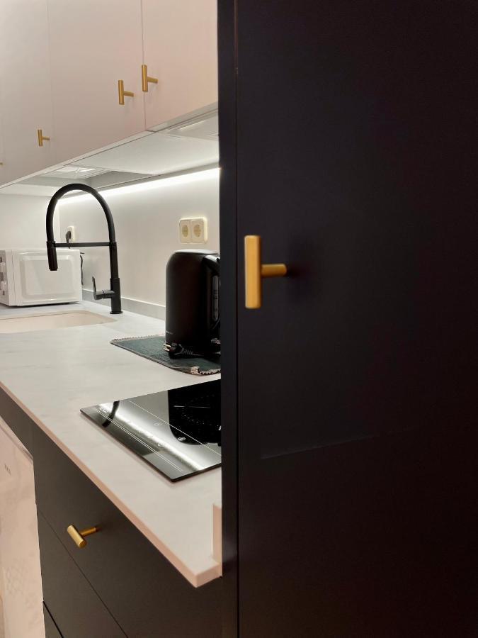 Madrid Villa Suites Aquamarina Dış mekan fotoğraf